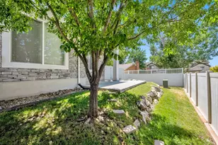 332 W Pages Ln, Bountiful, UT 84010 - Photo 6