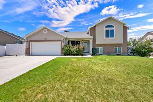9592 Wood Park Ln, South Jordan, UT 84009 - Photo 2