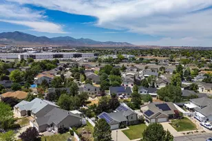 9592 Wood Park Ln, South Jordan, UT 84009 - Photo 44