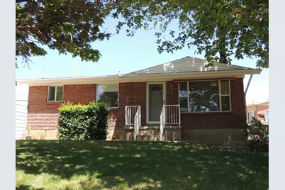 380 E 300 N, Clearfield, UT 84015 - Photo 2
