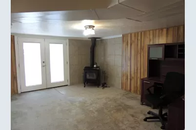 380 E 300 N, Clearfield, UT 84015 - Photo 14