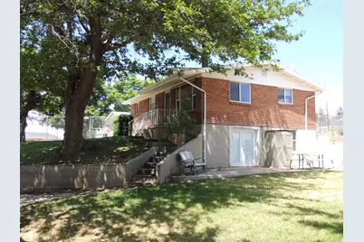 380 E 300 N, Clearfield, UT 84015 - Photo 4