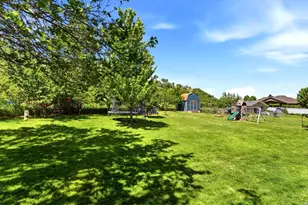 7879 S 1800 E, South Weber, UT 84405 - Photo 22