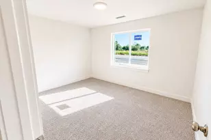 1046 N Summit View Dr W, Harrisville, UT 84404 - Photo 12