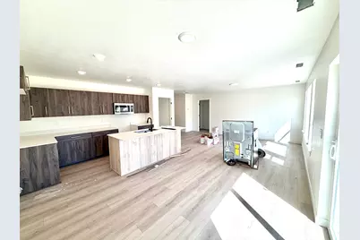 1046 N Summit View Dr W #20, Harrisville, UT 84404 - Photo 2