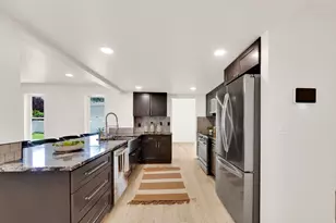 9709 S Camberley Cir, Sandy, UT 84092 - Photo 14