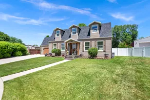 9709 S Camberley Cir, Sandy, UT 84092 - Photo 4