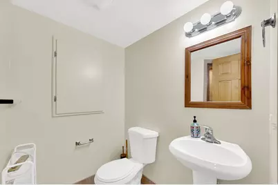 9709 S Camberley Cir, Sandy, UT 84092 - Photo 52