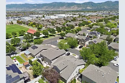1077 N Bellingham Ct, North Salt Lake, UT 84054 - Photo 36