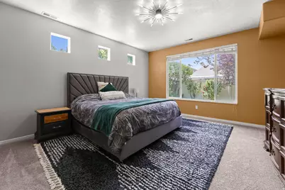 1077 N Bellingham Ct, North Salt Lake, UT 84054 - Photo 18