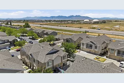 1138 N Kensington Dr, North Salt Lake, UT 84054 - Photo 50