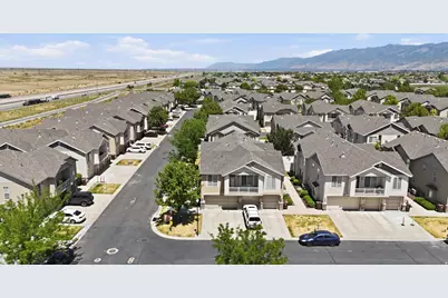 1138 N Kensington Dr, North Salt Lake, UT 84054 - Photo 48
