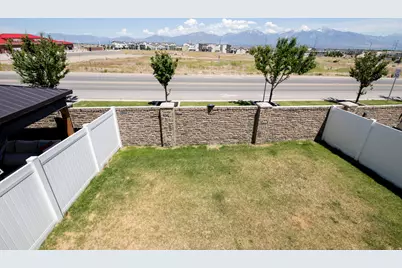 7911 S Highlandpoint Way #422, West Jordan, UT 84081 - Photo 18