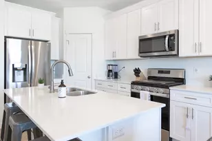 7911 S Highlandpoint Way, West Jordan, UT 84081 - Photo 4
