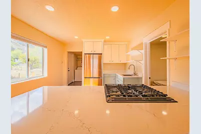 451 E 6000 N, Kenilworth, UT 84529 - Photo 10