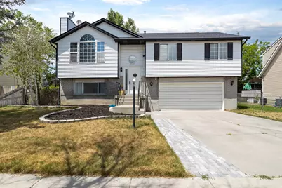 4422 W 6130 S, Salt Lake City, UT 84118 - Photo 2