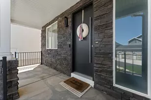 234 E Ridgeline Wy, North Salt Lake, UT 84054 - Photo 16