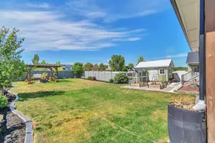 1952 E Rock Hollow Rd, Lake Point, UT 84074 - Photo 36