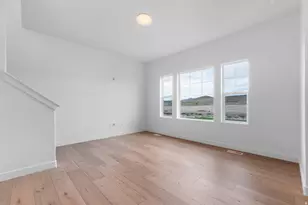 1771 E Sierra Pnes Dr, Eagle Mountain, UT 84005 - Photo 6