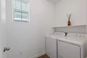 2024 W 775 N, Layton, UT 84041 - Photo 8