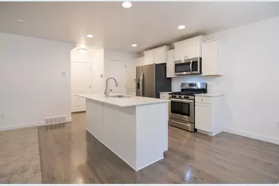 14926 S Pele Ln W, Herriman, UT 84096 - Photo 12