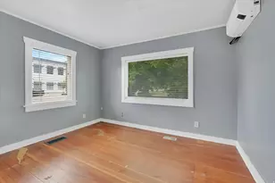 76 E 200 S, Logan, UT 84321 - Photo 4