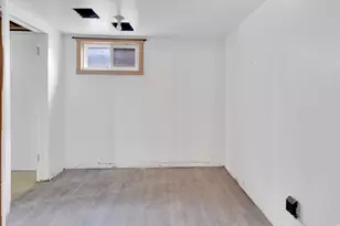 76 E 200 S, Logan, UT 84321 - Photo 34