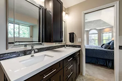 4863 Glasmann Way, South Ogden, UT 84403 - Photo 14