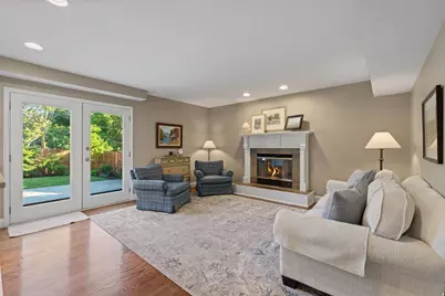 3226 E Hampton Ct, Holladay, UT 84124 - Photo 6
