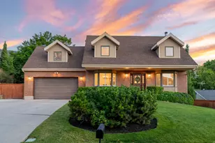 3226 E Hampton Ct, Holladay, UT 84124 - Photo 1