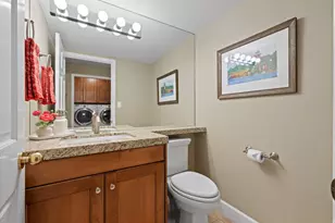 3226 E Hampton Ct, Holladay, UT 84124 - Photo 14