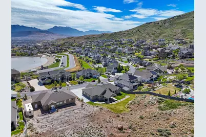 14922 S Lake Ridge Cir W, Herriman, UT 84096 - Photo 58
