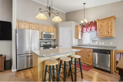 7063 W Dry Sycamore Ln, West Jordan, UT 84081 - Photo 4