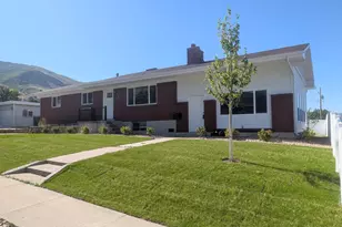 360 E 400 N, Centerville, UT 84014 - Photo 2