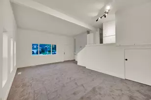 360 E 400 N, Centerville, UT 84014 - Photo 18