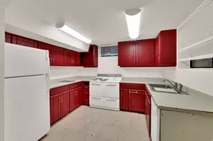 360 E 400 N, Centerville, UT 84014 - Photo 28