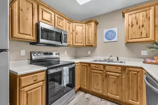 1529 W Westbury Way, Lehi, UT 84043 - Photo 12