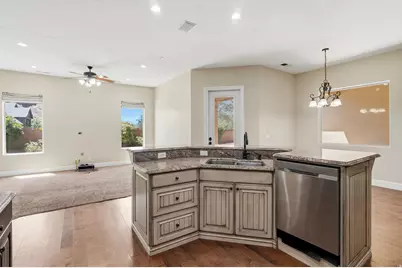 2100 S Camino Real, Washington, UT 84780 - Photo 12