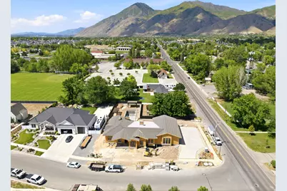 237 S Main St, Mapleton, UT 84664 - Photo 12