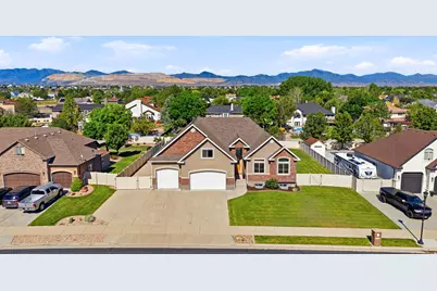 10144 S Autumn Breeze W, South Jordan, UT 84009 - Photo 2