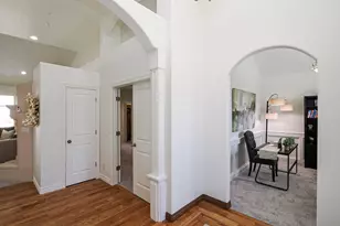 9502 N Aztec Dr, Cedar Hills, UT 84062 - Photo 22