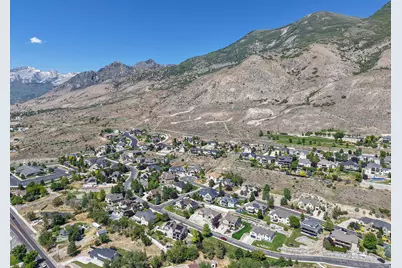 9502 N Aztec Dr, Cedar Hills, UT 84062 - Photo 14