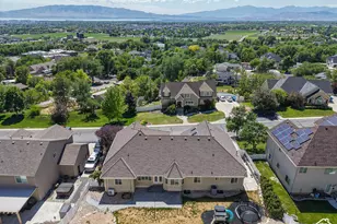 9502 N Aztec Dr, Cedar Hills, UT 84062 - Photo 10