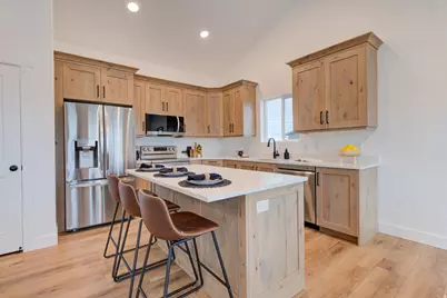 405 E Stafford St #132, Grantsville, UT 84029 - Photo 4