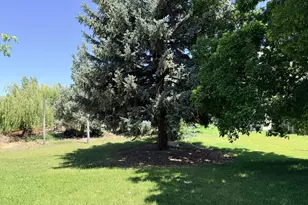 379 E 400 N, Lindon, UT 84042 - Photo 6