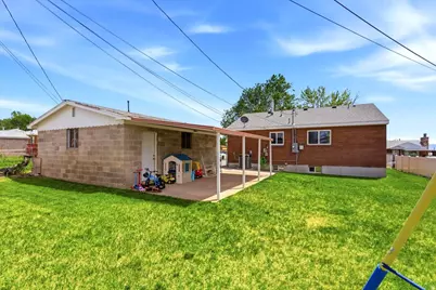 545 E 350 S, Clearfield, UT 84015 - Photo 28