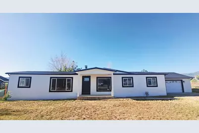 285 E 200 N, Mount Pleasant, UT 84647 - Photo 1
