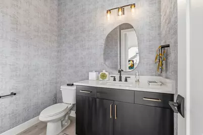 4922 Beverly Ct, Holladay, UT 84117 - Photo 10