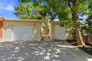 413 E 9120 S, Sandy, UT 84070 - Photo 6