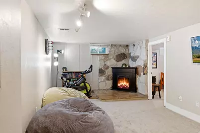 413 E 9120 S, Sandy, UT 84070 - Photo 28